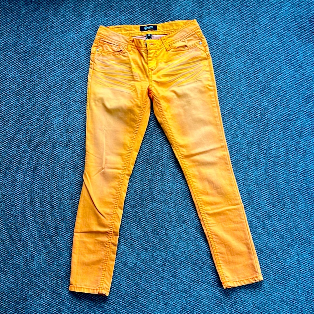 Orange Rewash Stressed Jeans Size 9; 70% Cotton, 29% Polyester, 1% Spandex